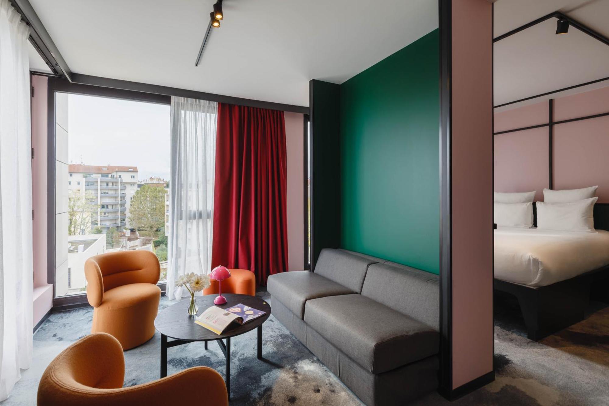Отель Tribe Lyon Croix Rousse Экстерьер фото